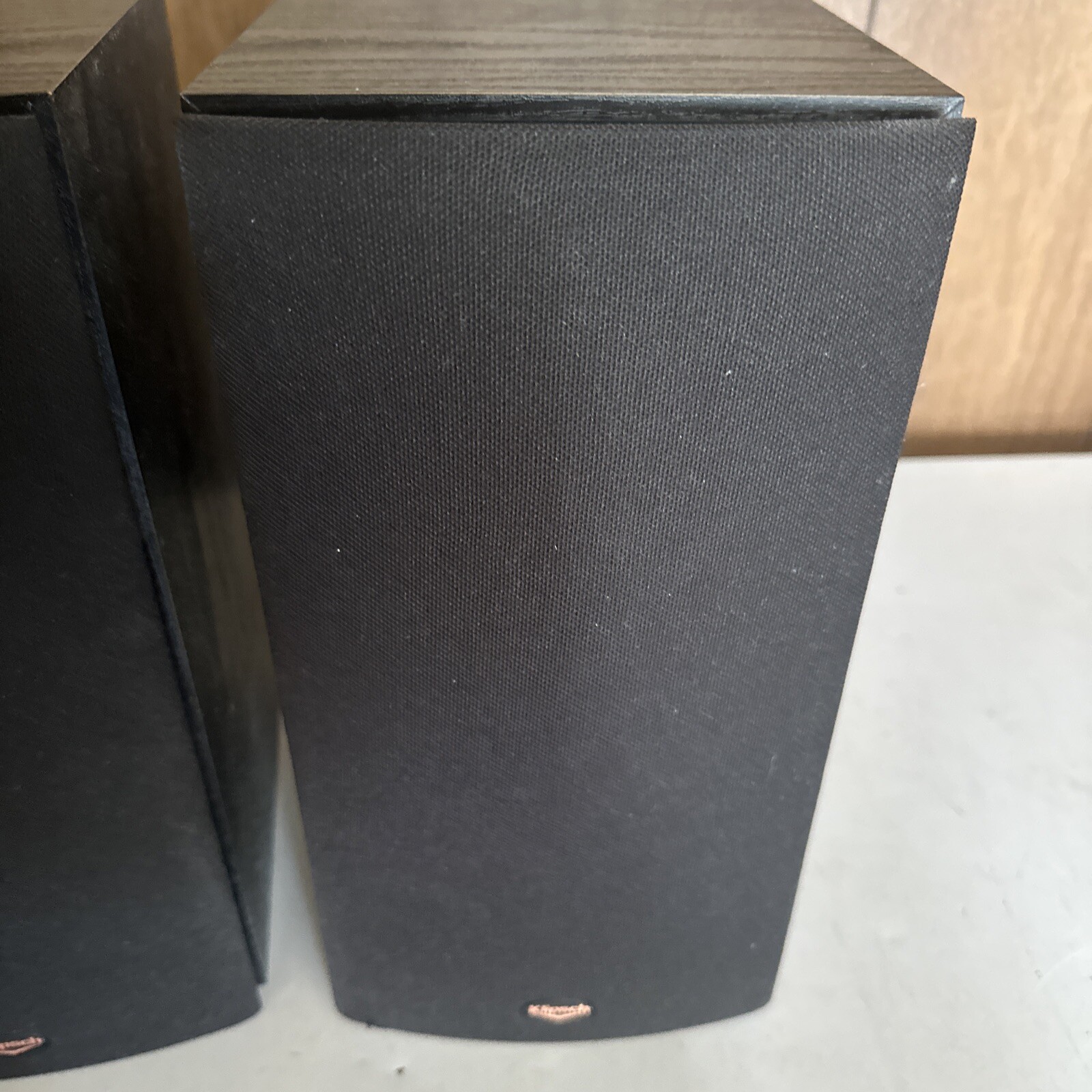 Klipsch SB1 SB1BK 8 Ohms 75 Watt Pair of Bookshelf Speakers Sound