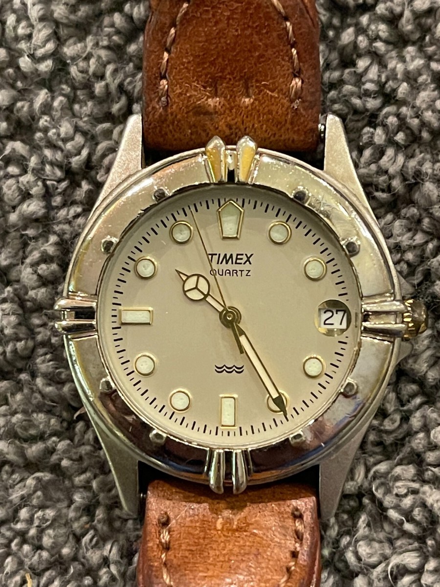 Vintage Two Tone Timex Elegant Dress Watch A6 new battery | eBay display picture 3