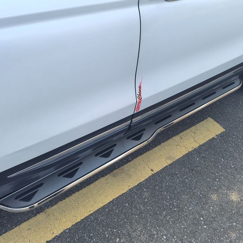 2Stück für Toyota Corolla Cross 2020-2024 Trittbrett Seitenschritte Nervenleiste - Picture 5 of 5
