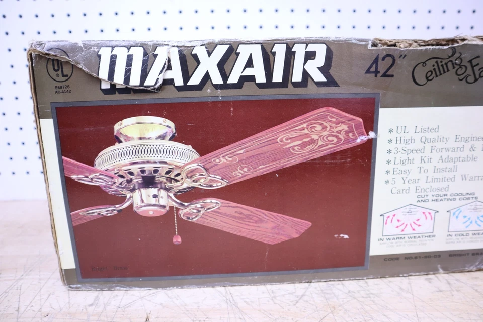 Bonito ventilador de techo de latón brillante nuevo stock antiguo NOS 42" MAXAIR con aspas de madera sintética Foto 2 de 4