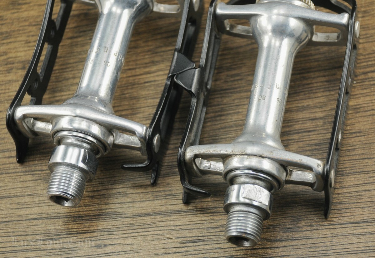 Paire de pédales ATOM 700 cage acier chromé 14x1,25 - Équipements vélos