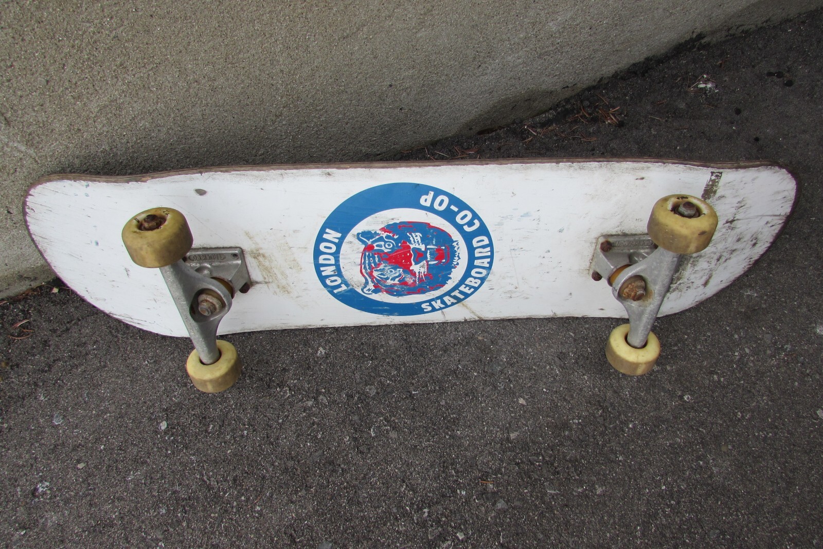 Vintage Skateboard London Skateboard Co-Op Bengal Tiger Logo