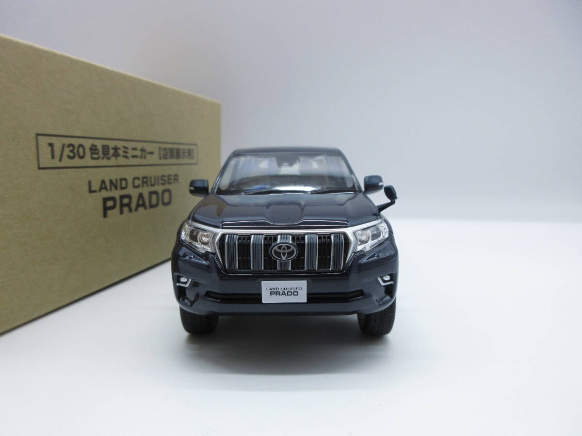 1:30 Toyota Land Cruiser PRADO Late Color Sample Mini Car Blackish 