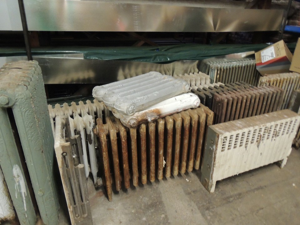 CAST IRON RADIATORS MADE IN USA MANY TO CHOOSE FROM STEAM/HOT WATER | eBay