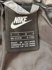 Foto 10 di 11