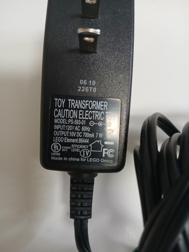 Lego Mindstorms Rechargeable Battery with Lego 10V Power Cord - Picture 2 of 6