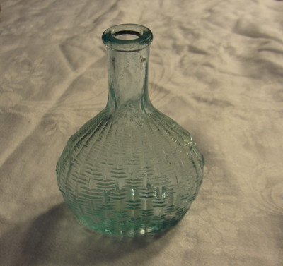 Antique Mid-19th Century Boston & Sandwich Glass Basket Weave Cologne Bottle