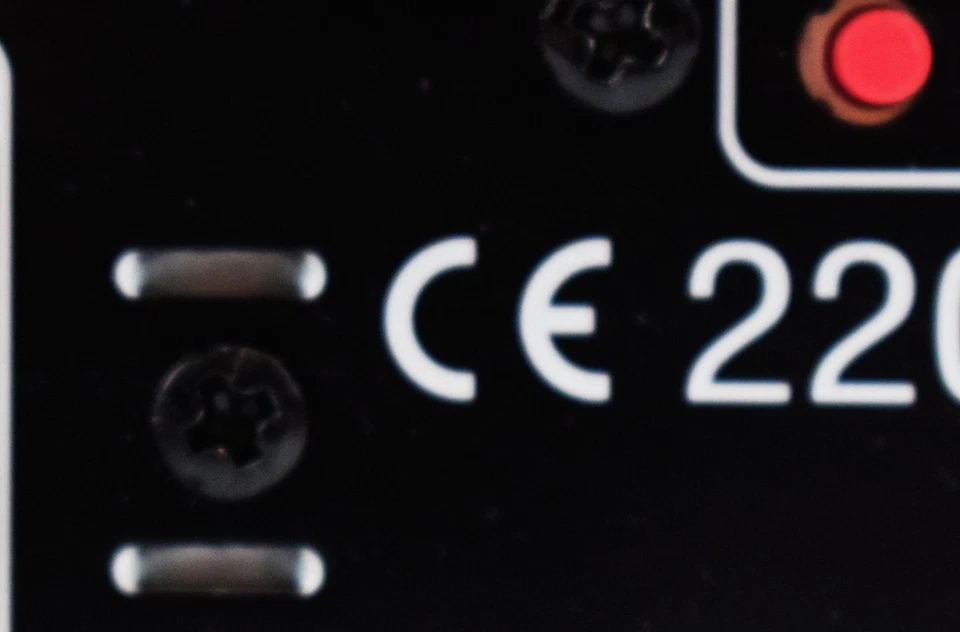 DENON Network CD Receiver 2.1 RCD-N8 ohne Fernbedienung 251602 - Bild 4 von 4