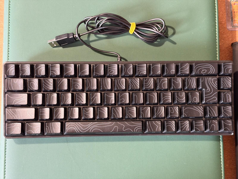 Snpurdiri mechanical keyboard RGB Lighting