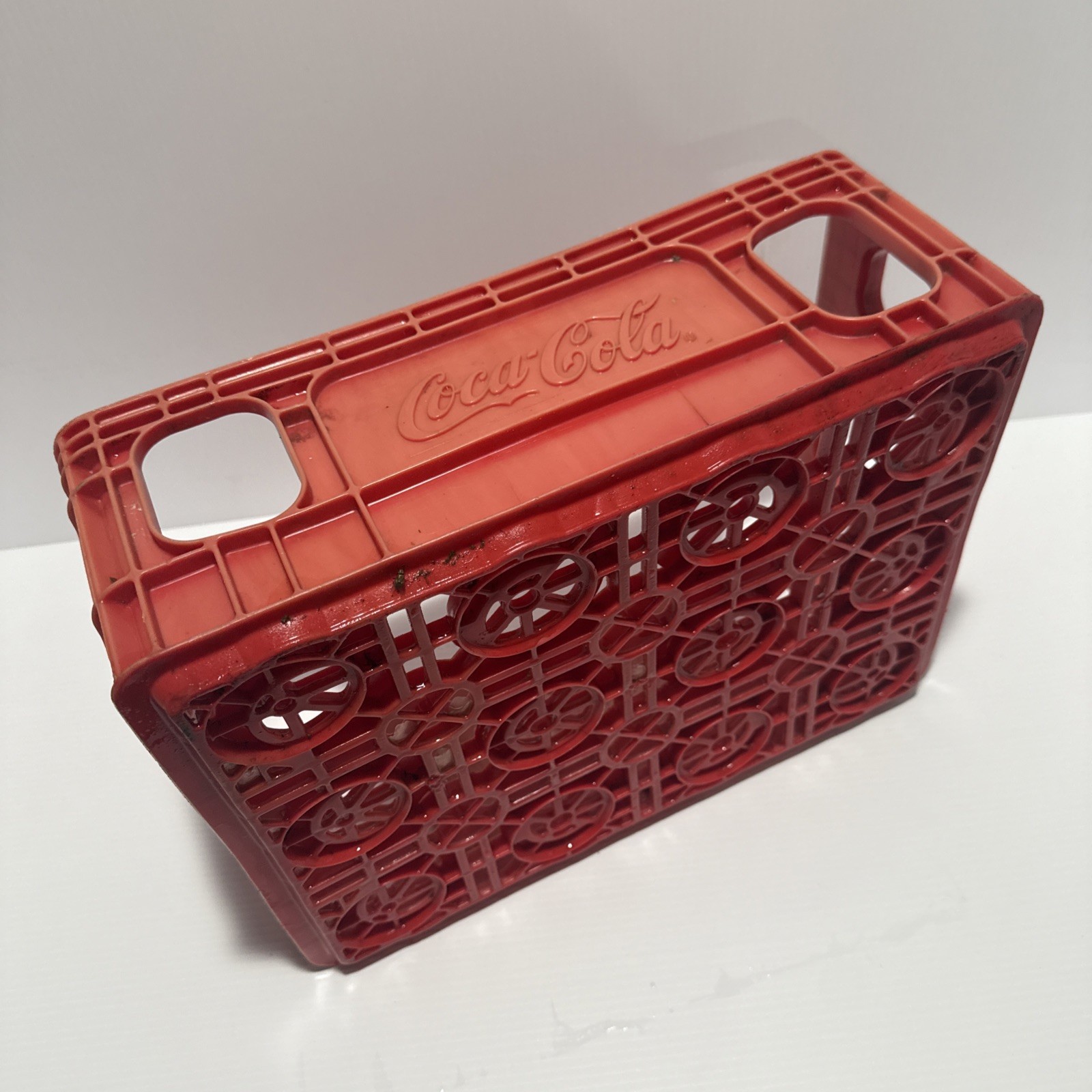 Coca Cola 32 Oz Bottle 6 Pack Carrier Plastic Crate Rehrig Pacific/ Huskylite