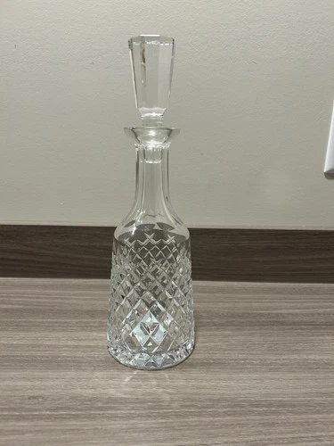Vintage Waterford Crystal Decanter Alana Pattern With Stopper 13-3/8” Tall
