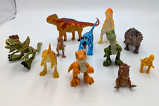 10 Pcs Dinosaurs Realistic Figures 2  to 4  Assort Lot Toy
