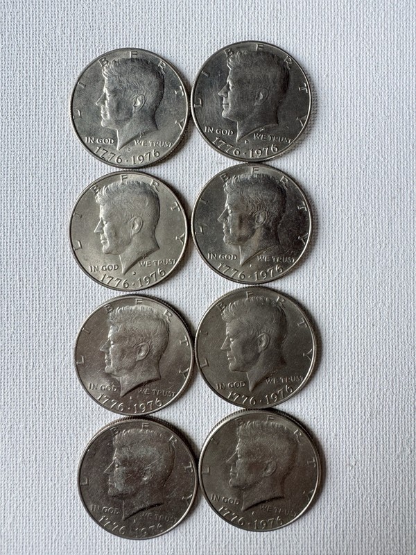 Lot of 8 1776-1976 D Kennedy Bicentennial Half Dollars Circulated Coins