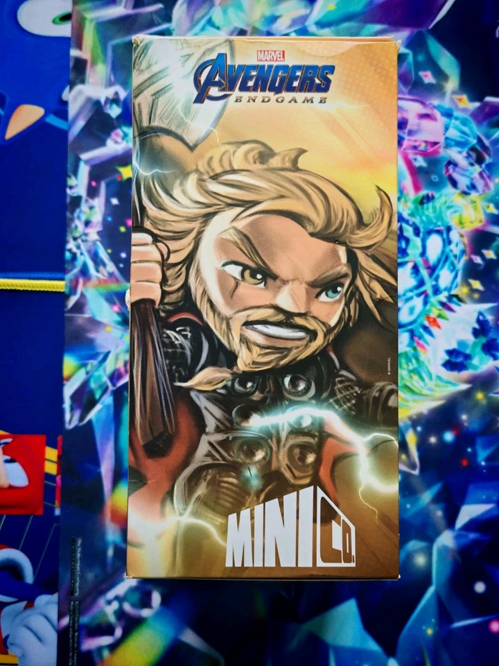 Figurine Thor Minico Scellé Marvel - Photo 4/4