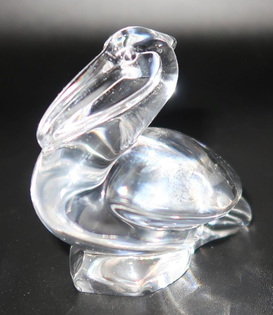 Rare Stueben Glass PELICAN Hand Cooler, Paperweight, Figurine, 3" Long