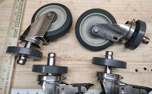 NEW Set Of 4 Metro Caster 5MBGSA Super Erecta 5" Stainless Swivel 2 With Brakes - Picture 2 of 8