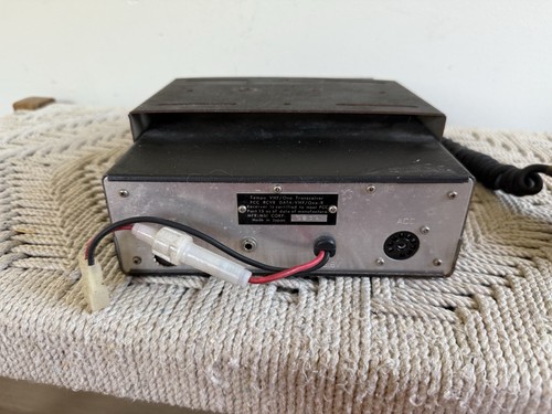 🍊Vintage 1980s Tempo VHF One Transceiver Made in Japan Serial 5875 WORKS! - Picture 7 of 10