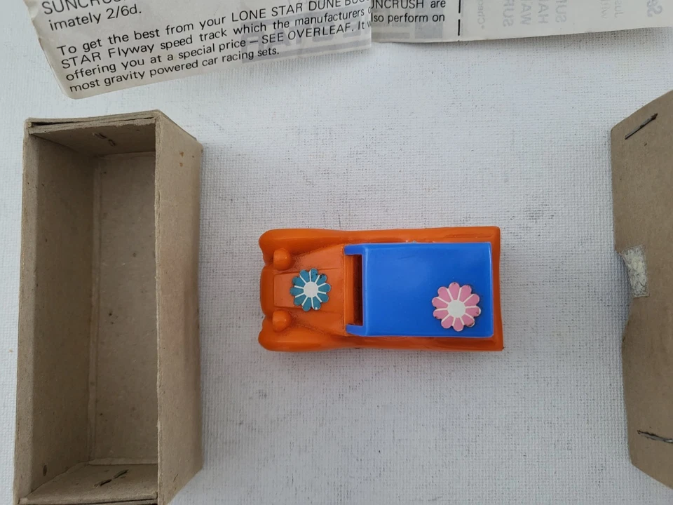 Пластиковая игрушечная машинка багги Lone Star Dune винтаж 1970-72 сделано в Англии очень хорошее состояние - Изображение 2 из 4