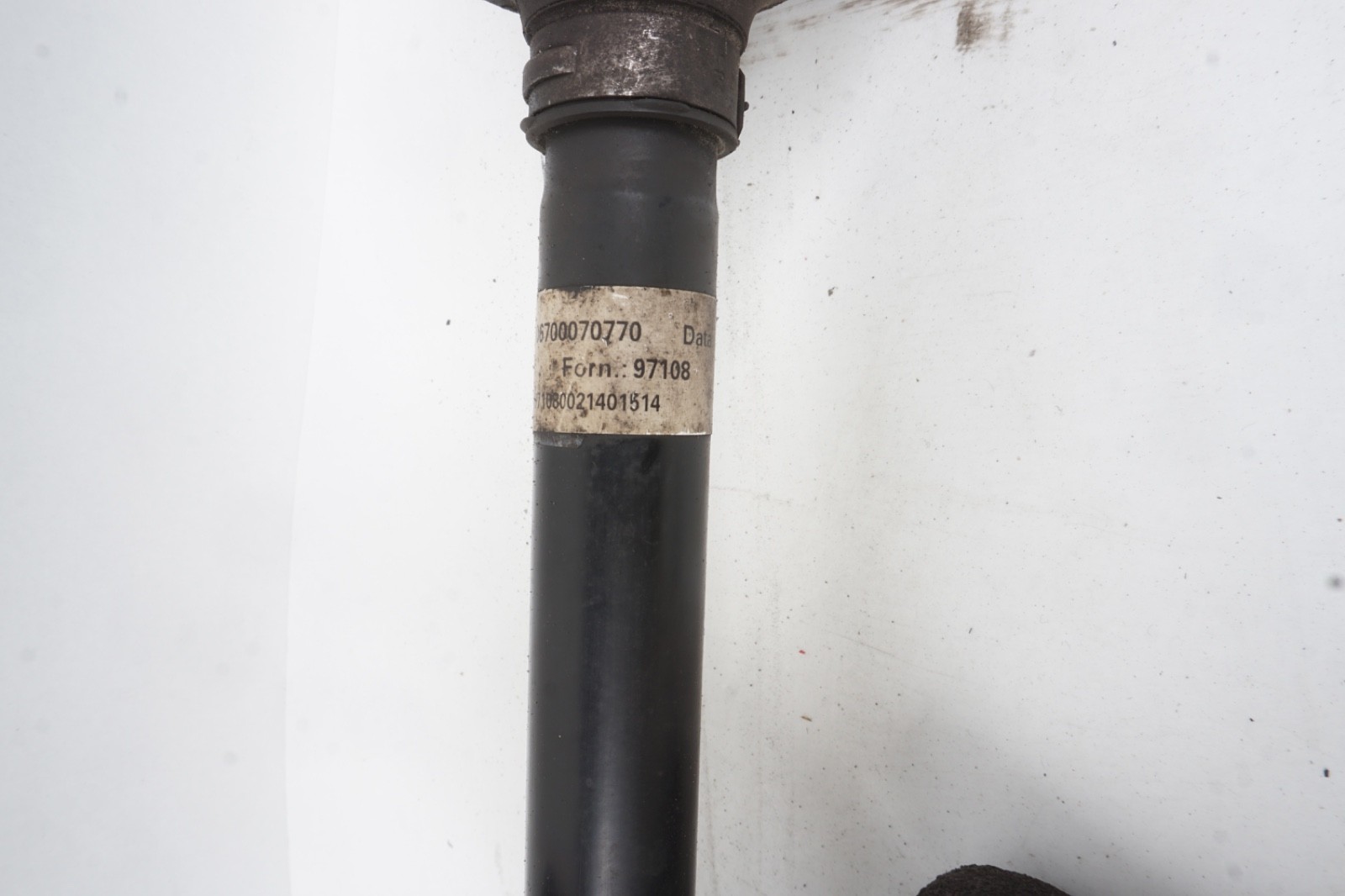 2014 - 2020 MASERATI GHIBLI FRONT LEFT SIDE AXLE SHAFT HALFSHAFT OEM