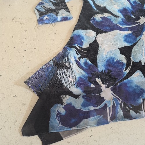 Jess And Jane Mandi Lace Tunic Floral Motiff With Blues And Purples M Asymmetric - Picture 2 of 14