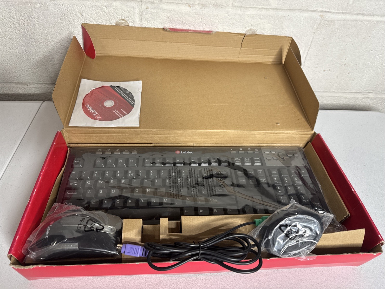 LABTEC Media Wireless Desktop Keyboard Mouse Combo 867574-0403 NOB 2006 READ!. Available Now for $31.49