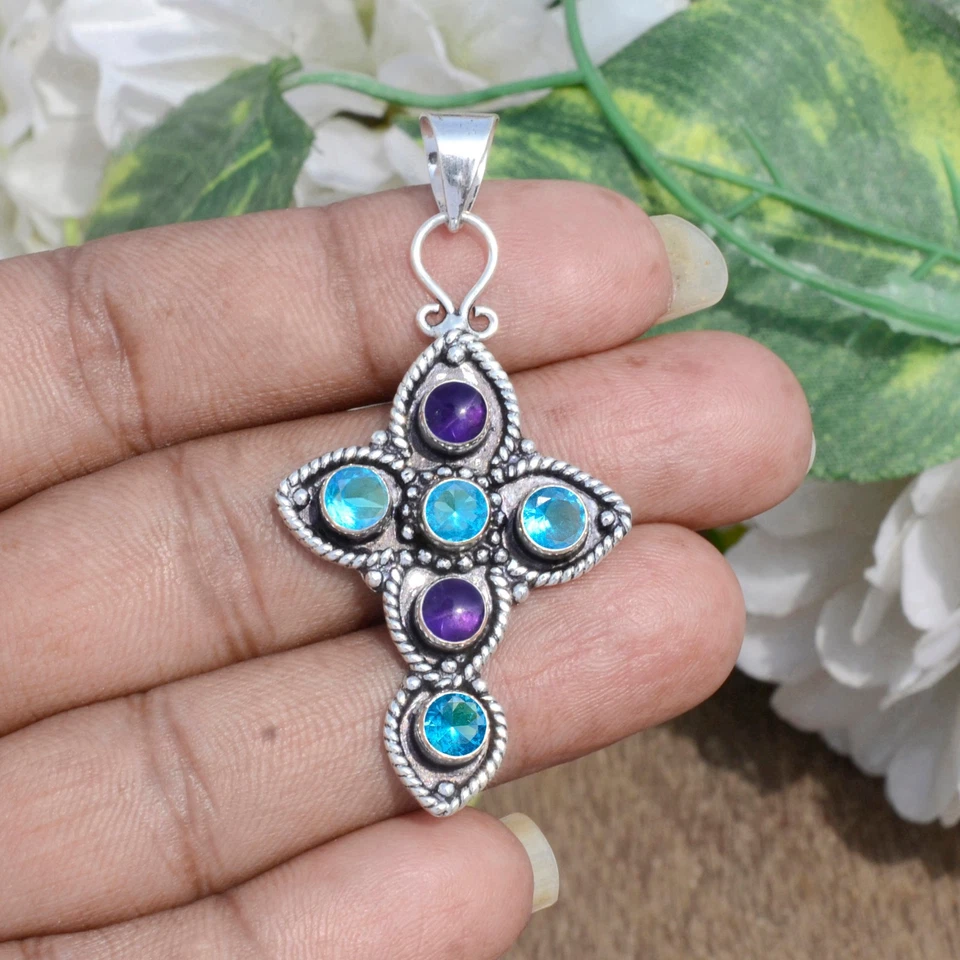 Colgante Cruz de Topacio Azul y Piedras Preciosas de Amatista Plata de Ley 925 Aspecto de Moda Foto 4 de 4