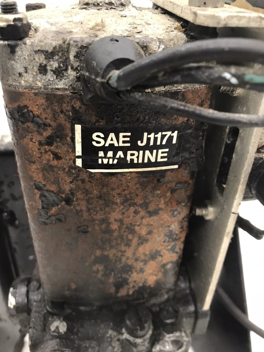 86 MerCruiser Alpha 1 Gen 1 OutDrive out Drive trim tilt lift