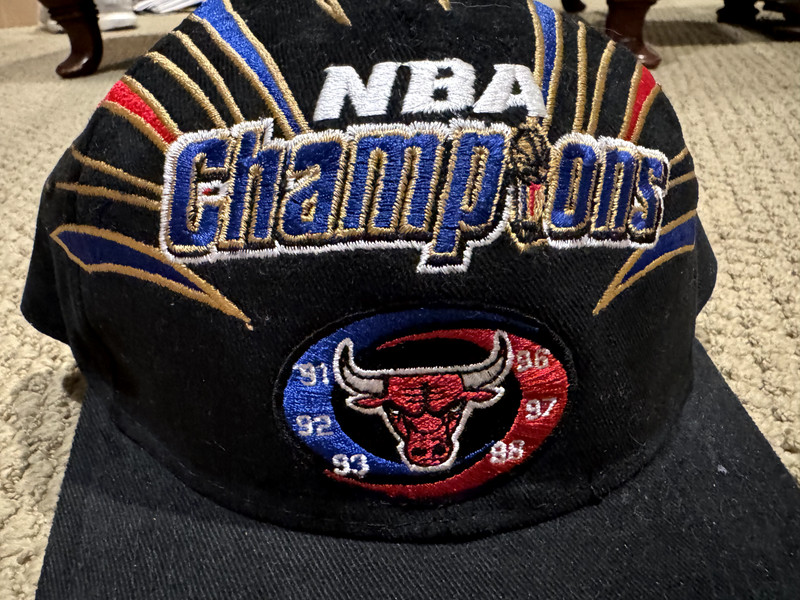 NWT Vtg Starter Chicago Bulls Championship Hat 1998 NBA Champions Locker Room