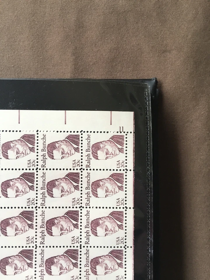 Scott # 1860, 20 cent Dr. Ralph Bunche (1982) - Image 2 of 3