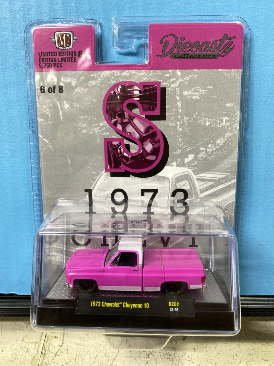 1/64 M2 SQUARE BODY 1973 CHEVROLET CHEYENNE 10 PINK & WHITE