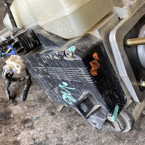 2005-2009 Toyota 4Runner Abs Anti-Lock Brake Pump Master Cylinder 89541-35050 - Bild 2 von 6