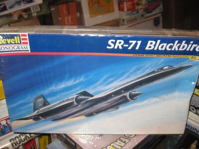 Sealed USAF SR-71 Blackbird by Revell/Monogram in 1/72 scale from 2001