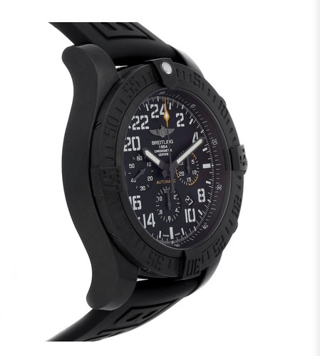 Breitling Avenger Hurricane Chronograph (XB1210E41B1S2) - Picture 3 of 6