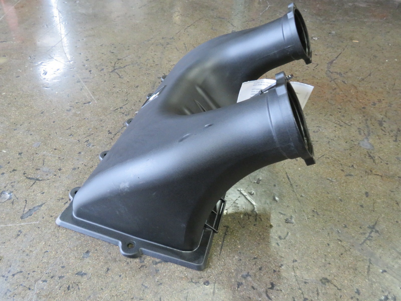Ferrari 458 Italia, Spider, Upper Air Cleaner Box, Used, P/N 246588