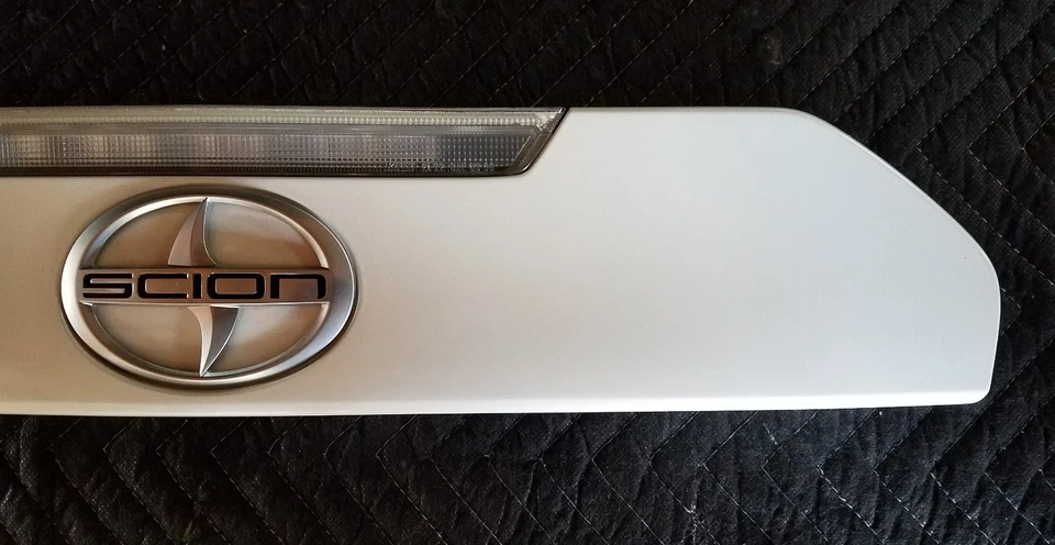 Cubierta de manija de puerta trasera Scion TC 2011-16 con luz de freno Foto 4 de 4