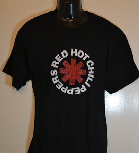 red hot chilli pipers t shirt