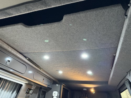 Ford custom 4 Birth campervan - Picture 13 of 23
