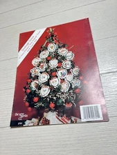 The New Berlin Co. Starbright Season Cross Stitch Leaflet 18 Festive Ornaments