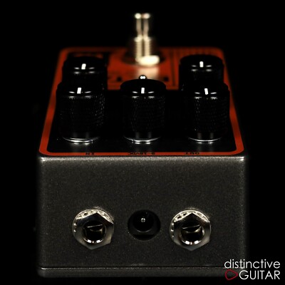 BRAND NEW SOLIDGOLDFX BETA V BASS PREAMP AND OVERDRIVE PEDAL