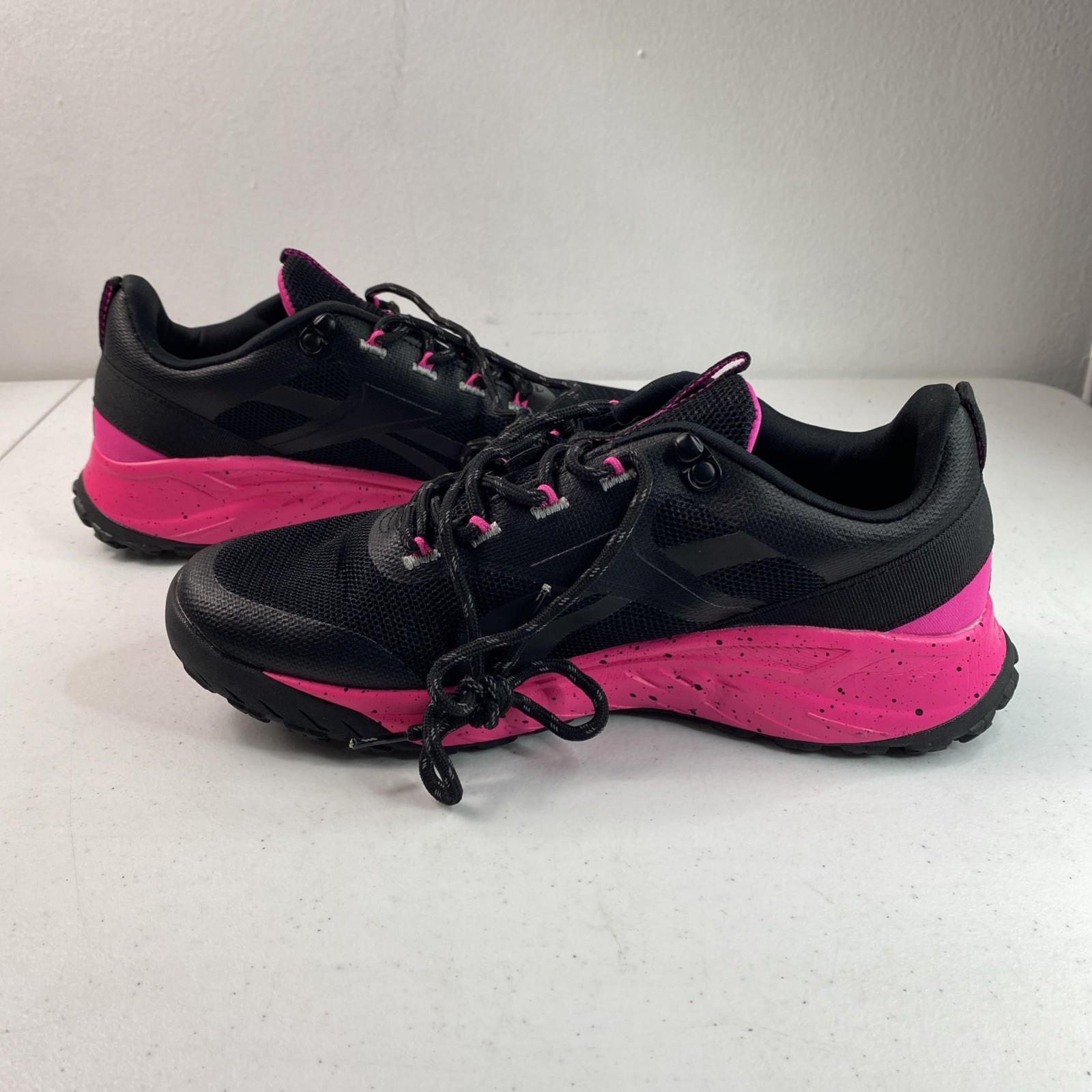 Reebok Nanoflex TR Shoes Trainers Running Pickle Womens 8.5 Black Pink EUC 9/10 thumbnail 4