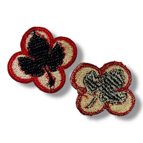 Pair of 43rd Infantry Division Army Shoulder Insignia "Winged Victory" WWII - Picture 2 of 3
