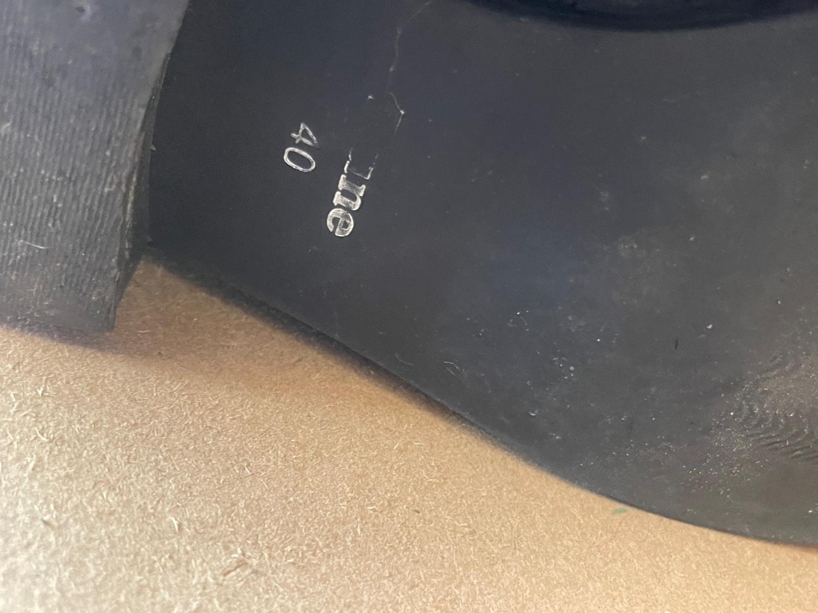 Picture 9 of 11