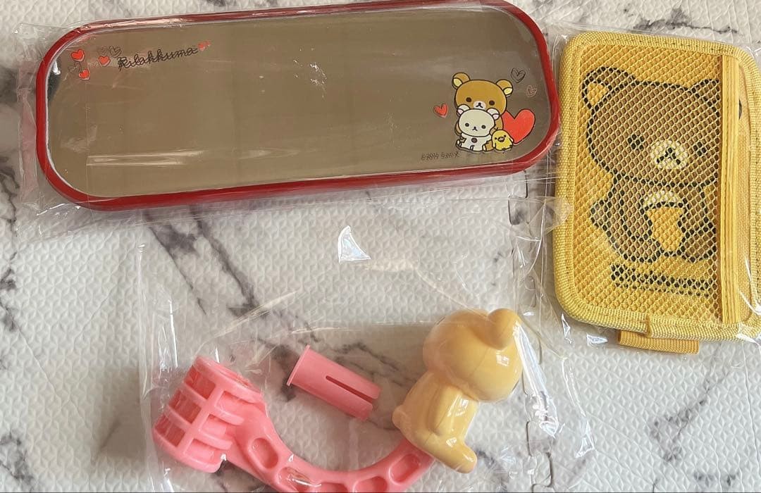 ラムさん35th アニバーサリーケース+4番レフィル おまけ付 Rilakkuma Korilakkuma Car Supplies Mirror Headrest Hook Sun Visor
