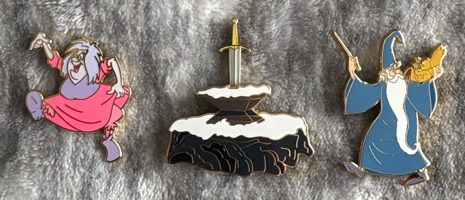 Disney Pins DSF Sword In The Stone-Sword, Merlin, Mim Complete Set LE 300