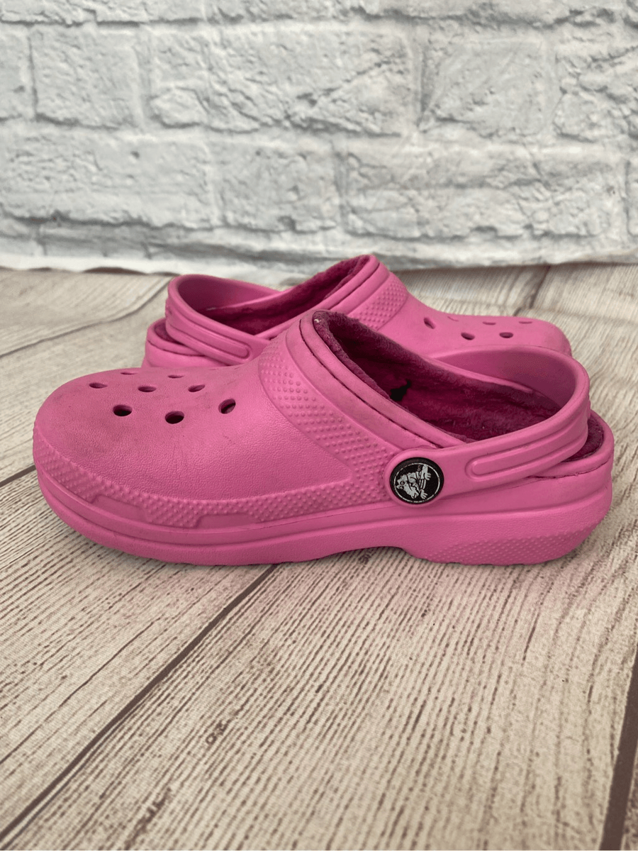 Outfit Fur Inside Crocs Jeans Outfit Women's Crocs Slip Ons Crocs