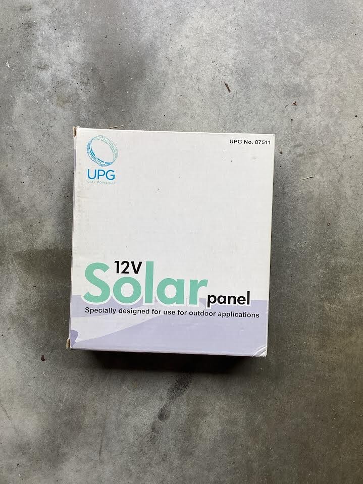Universal Power Group  12V Solar Panel with Bracket, 87541 (