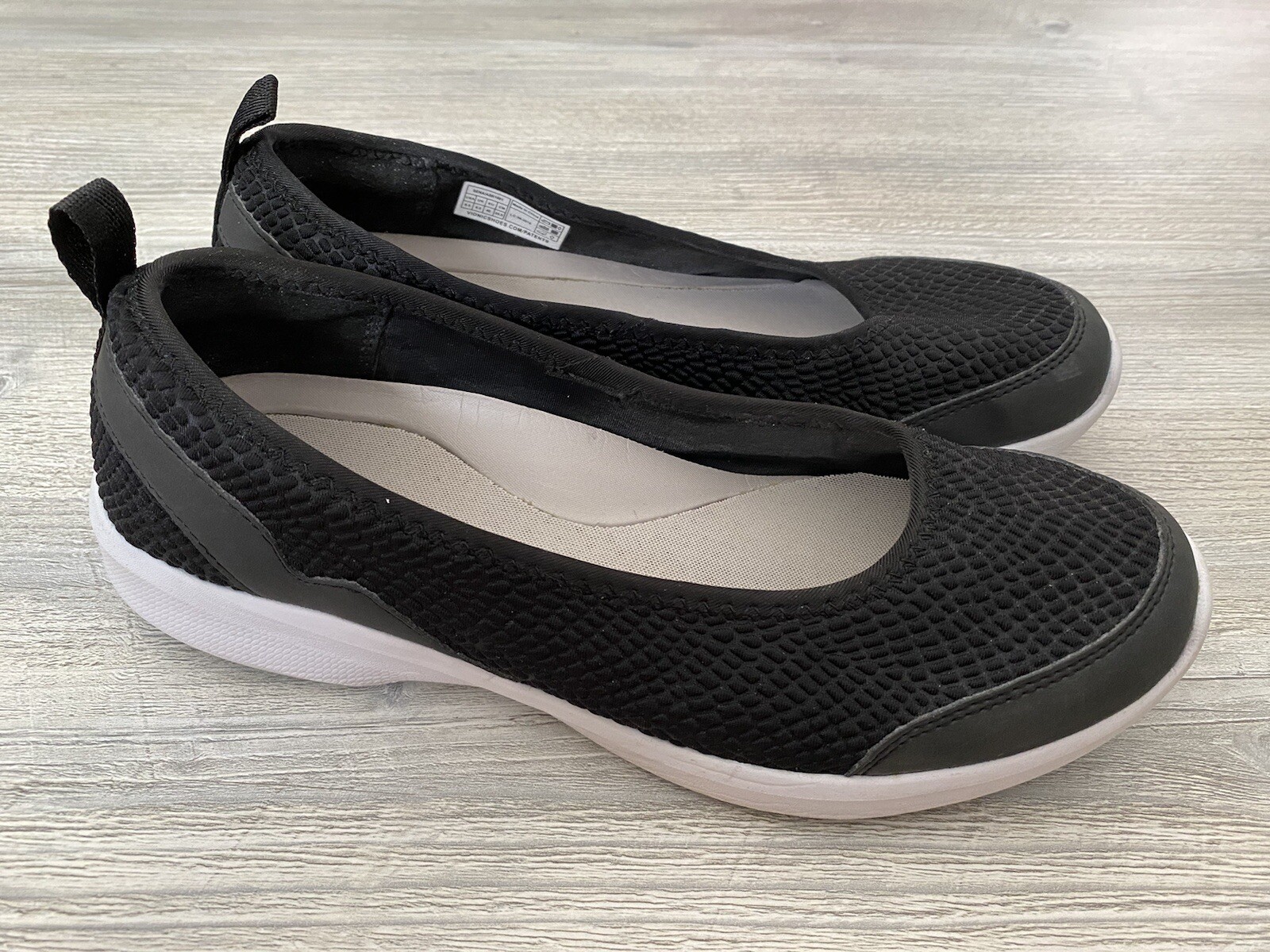 vionic comfort walking sneakers
