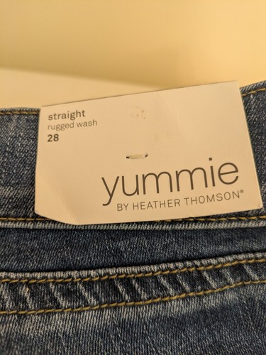 YUMMIE Straight, Distressed Jean NWT Sz. 28 - Picture 5 of 6