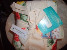 THE PIONEER WOMAN SWEET ROSE W/LACE QUILTED KING SIZE PILLOW SHAMS NEW SET OF 2