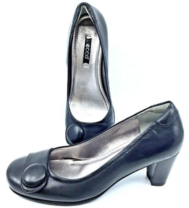 ecco heel shoes